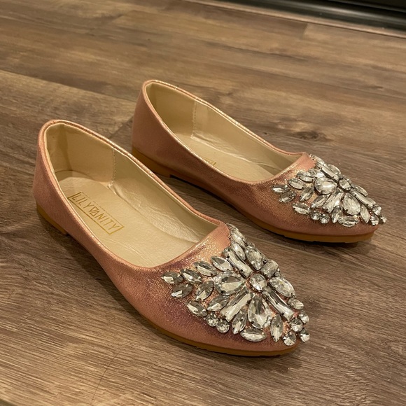 Sequined with crystals flat shoes - Picture 2 of 4